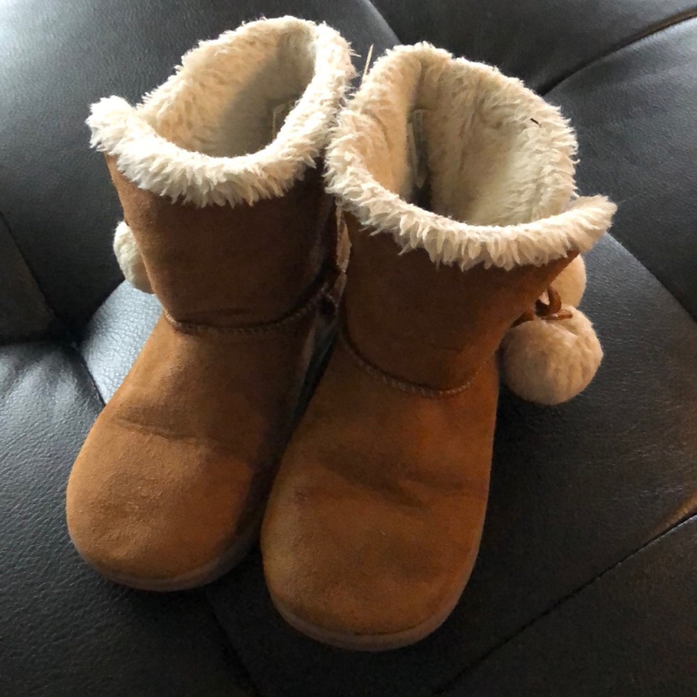 Kids boots